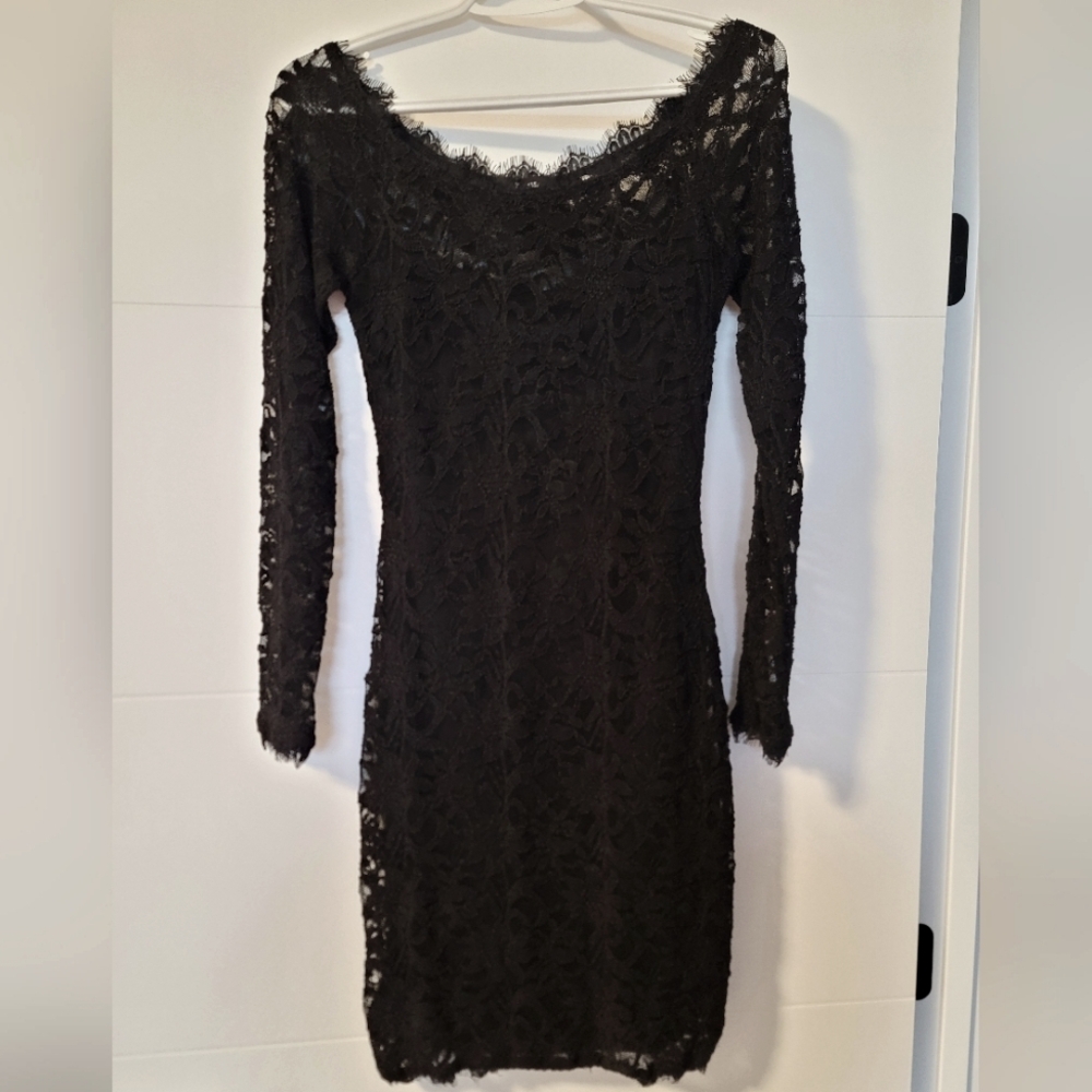 Black Lace Bodycon Dress